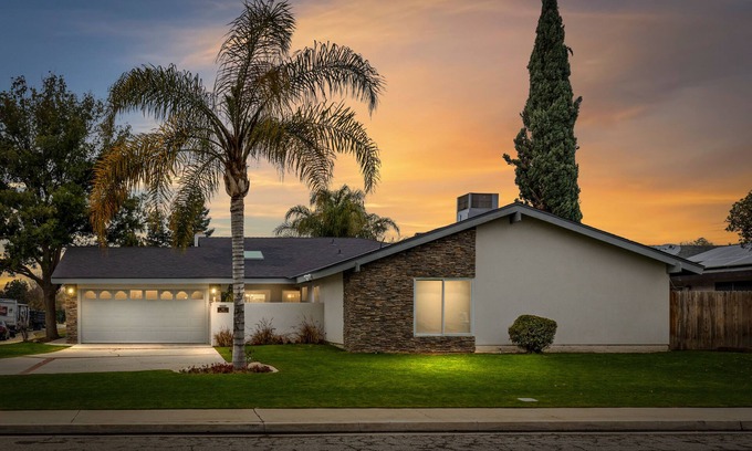 West Park Community House | Spacious Home offers quality and comfort.