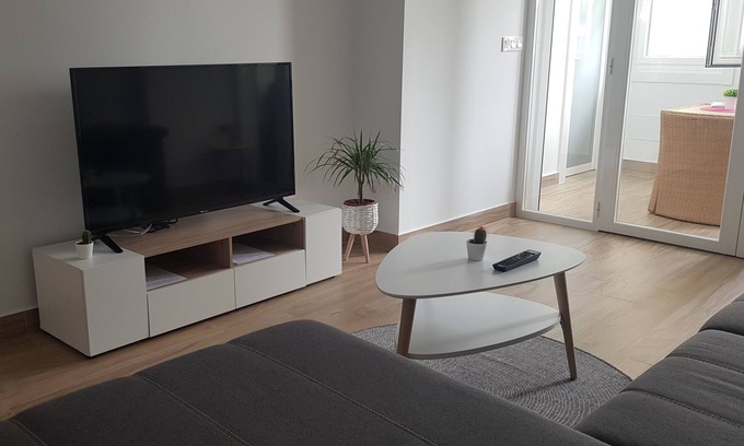 La Coruna Condo | Spacious house located in the countryside. Ideal to rest and disconnect from everything.