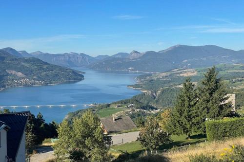 Puy-Sanieres House | Spacious house with stunning views Puy-Sanières