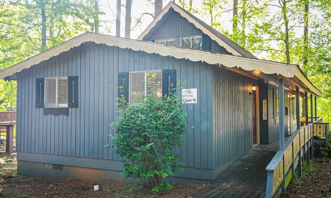 Pine Mountain Ski Chalet | Spacious Lake View chalet perfect for making memories!