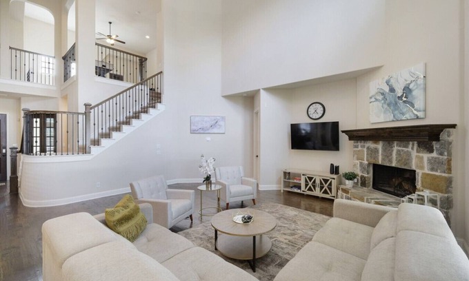 Frisco Apartment | Spacious & Luxe, 5 Star Neighborhood, Movie Theatr