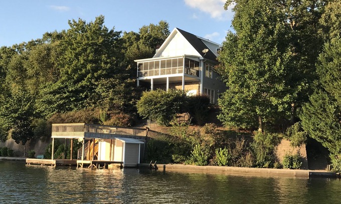 Tamassee House | Spacious Mountain Retreat with views of Cherokee Lake