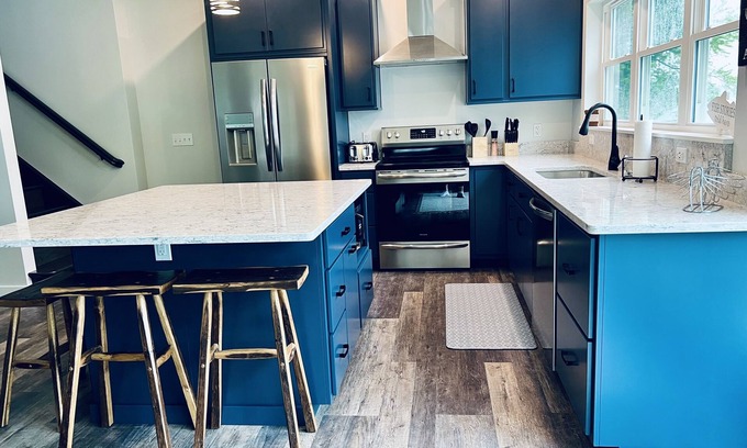 Town of Milo House | Spacious new house on the east side of Keuka Lake perfect for your next getaway.