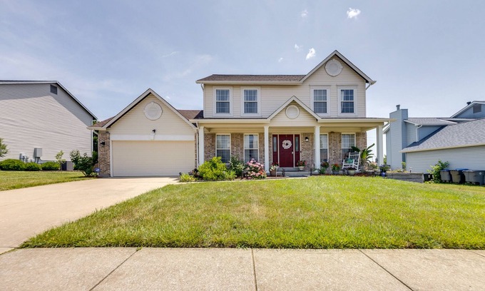 O'Fallon House | Spacious O'Fallon Vacation Home: 30 Mi to St Louis