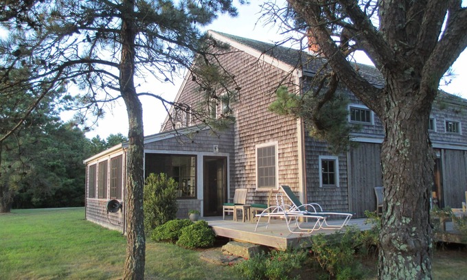 West Tisbury House | Spacious, Serene 3-BR, Chef's Kitchen, Meadow Views, Central Location