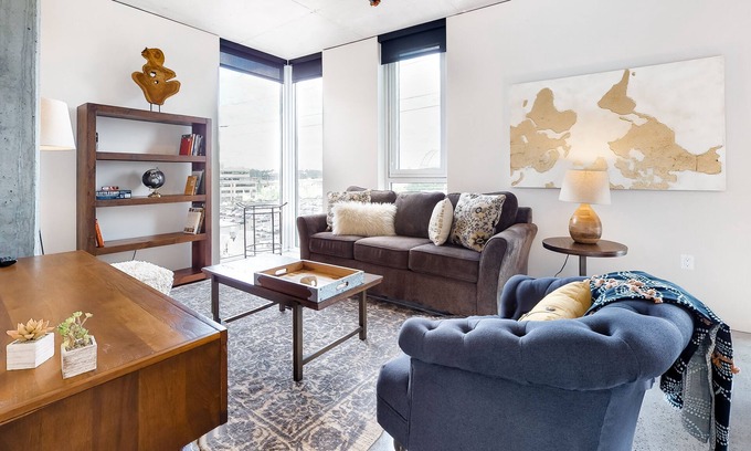 Uptown Condo | Spacious & Sleek Condo with WiFi in the Heart of Alphabet District