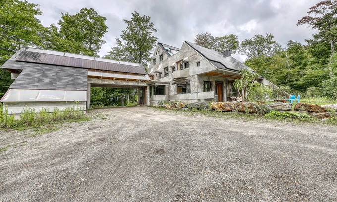 Warren House | Spacious, Smart Home Running on Solar Power w/ Unique, custom detail built in!