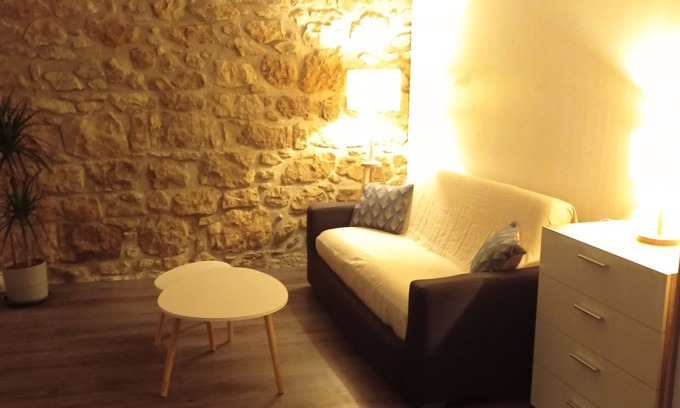 Lepante Quarter Apartment | Spacious studio in the center of Nice. Ideal for visiting Nice on foot!