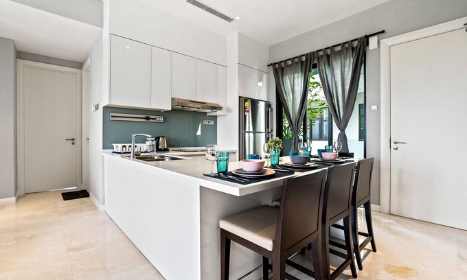 Kampung Datuk Keramat Condo | Spacious & Stylish Haven For 4 Pax Near KLCC W/Infinity Pool