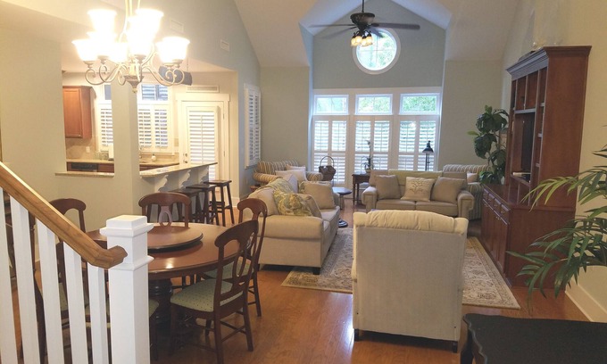St. James Condo | Spacious Upscale Condo, Monthly Rates Available October- April, Call Owner