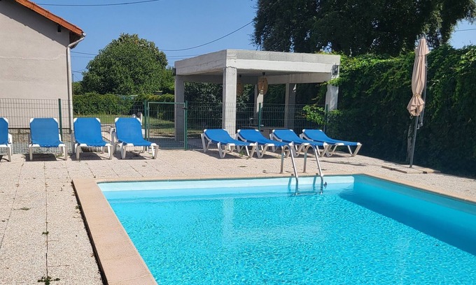 Antisanti House | Spacious villa with pool, close to the sea