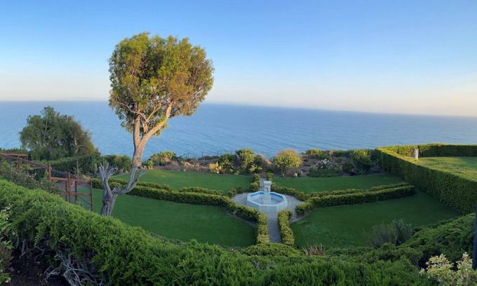 Eastern Malibu House | Spanish stunner with ocean views in Malibu