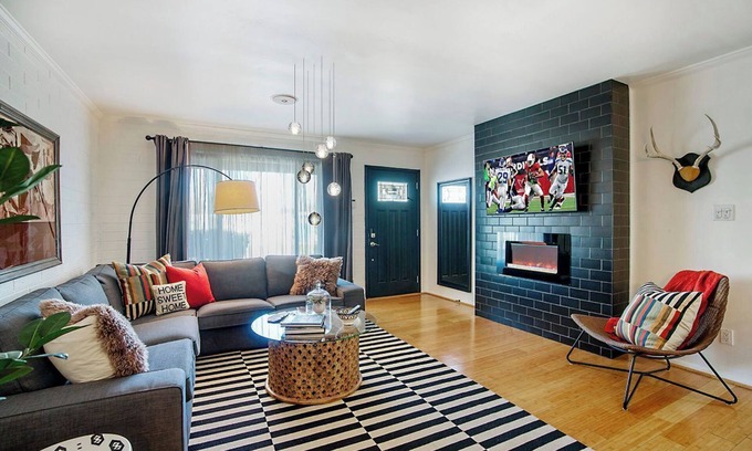 Southwest Village House | Sparkling Clean, Quite, Valley Ho, Perfect Location! Walk, Run, Bike, Baseball!