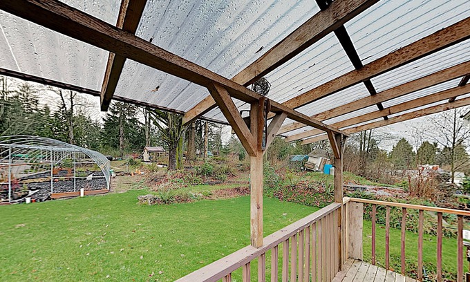 Highline House | Sparkling Home on Peaceful Nursery near Alki Beach & Downtown