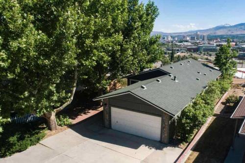 Northeast Reno House | Special Rates-Skyline Escape-Reno-UNR-Tahoe