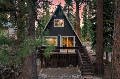 Kings Beach House | Speckled by AvantStay Modern Interior 0.5mi to Lake