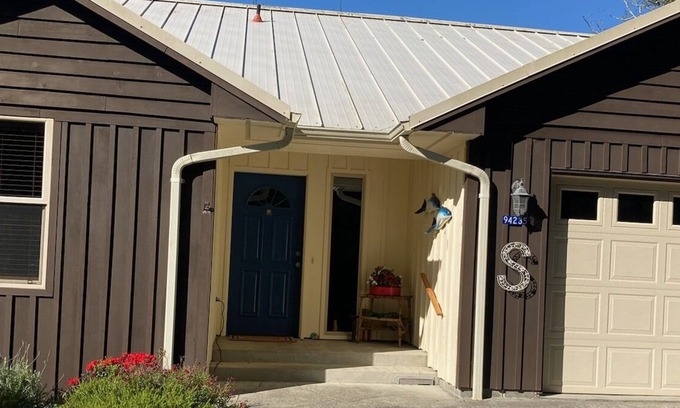 Gold Beach House | Spectacular 3-Bedroom Custom Home with Ocean Views in Gold Beach, Oregon