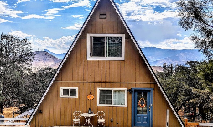 Wofford Heights House | Spectacular A-Frame, epic views!