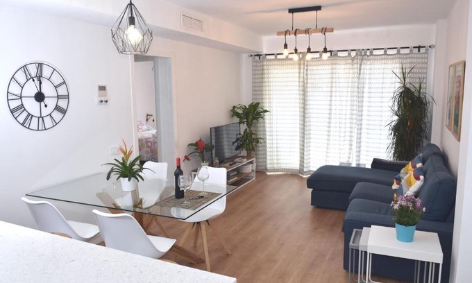 El Ejido Apartment | Spectacular Apartment 8 pax/4 rooms & Free Parking
