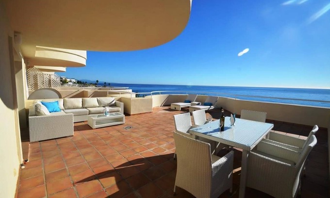 Buenas Noches Apartment | Spectacular apartment with huge terrace and panoramic views.