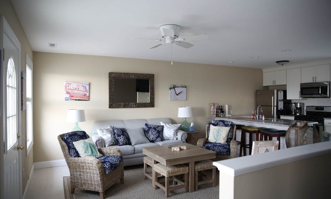 North Wildwood Condo | Spectacular Beachfront 2 Story, 3 Br North Wildwood Condo