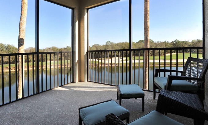 Braden River Condo | Spectacular corner 3/bed, 2/bath condo with gorgeous view