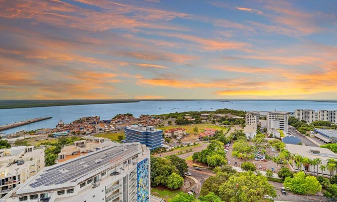 Darwin City Centre Apartment | Spectacular Darwin apartment