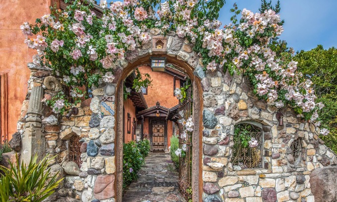Jack's Peak House | Spectacular Home Hacienda Aguajito, Gated 23 Acre Estate in Carmel, CA