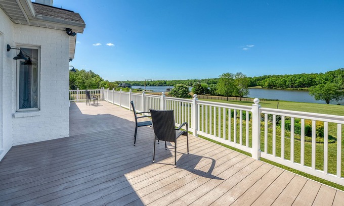 Livingston House | Spectacular Lake Anna escape w/private dock, deck & sunrise view & dog-friendly