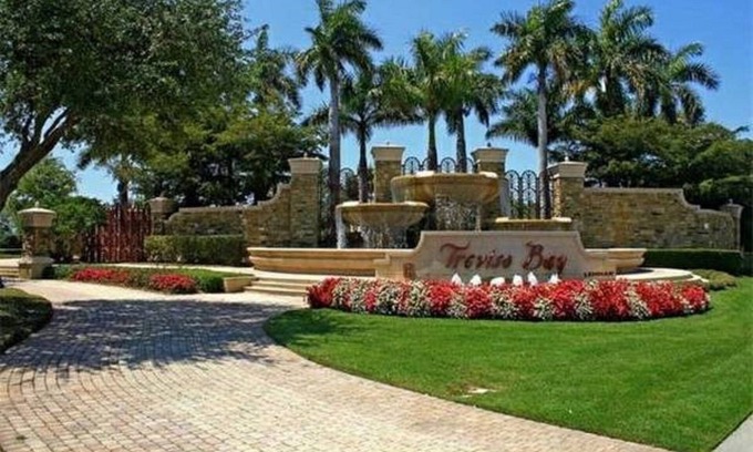 Naples Condo | Spectacular Lake View, Price Reduced, Beautiful Condo @Treviso Bay Resort w Golf