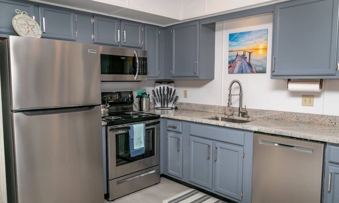Midtown Ocean City Condo | Spectacular Midtown Condo. Foozball! Linens Provided!