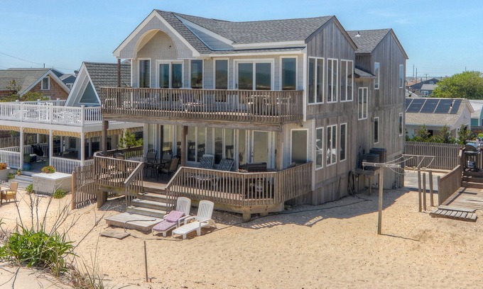 Lavallette House | Spectacular Oceanview Apartment With Great Views of Ocean
