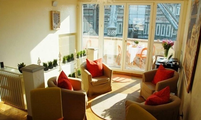 Duomo Apartment | Spectacular Terrace Overlooking the Duomo