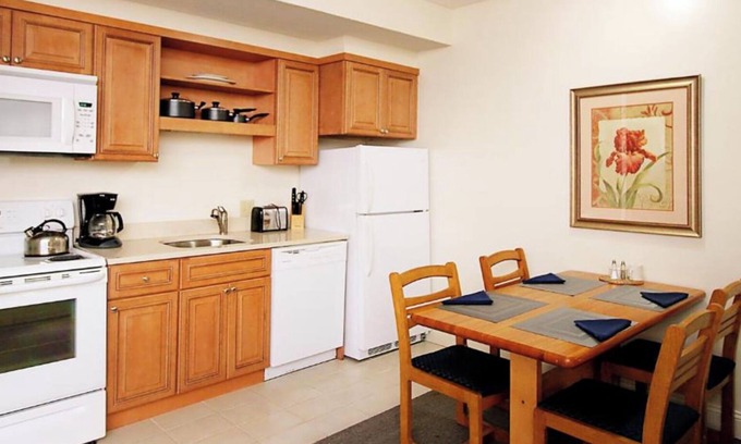 Lenox Condo | Spend Labor Day week in a spacious 2-bedroom, 2-bathroom condo in Lenox, MA