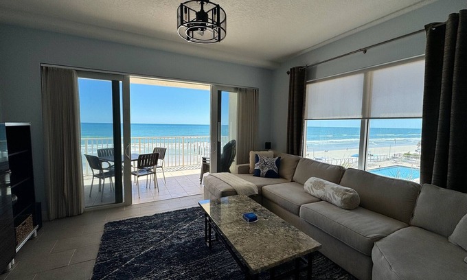 Daytona Beach Shores Condo | Spend the fall or the holidays at the beach-Great Rates and monthly discounts