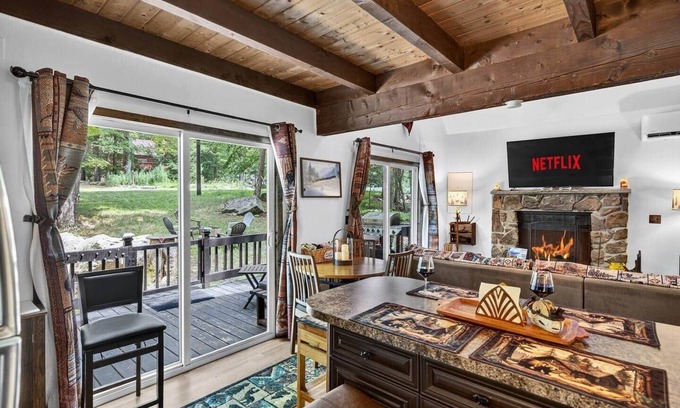 Lake Ariel Ski Chalet | Spend Yom Kippur Hideout Pocono Chalet!