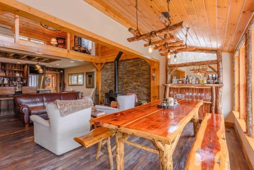 Banner Elk House | Spice Ridge Retreat