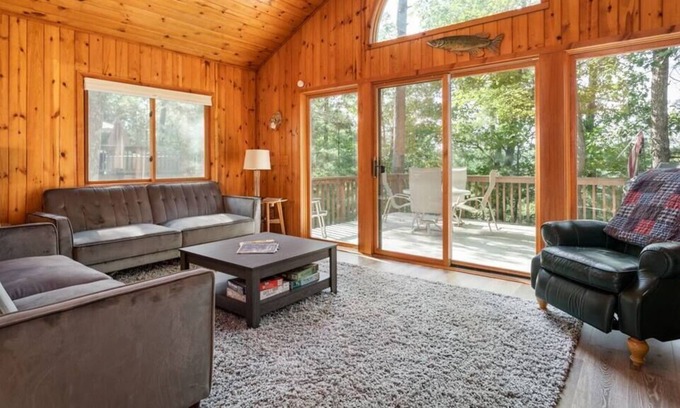Mayfield Cabin | Spider Lake Oasis Sum