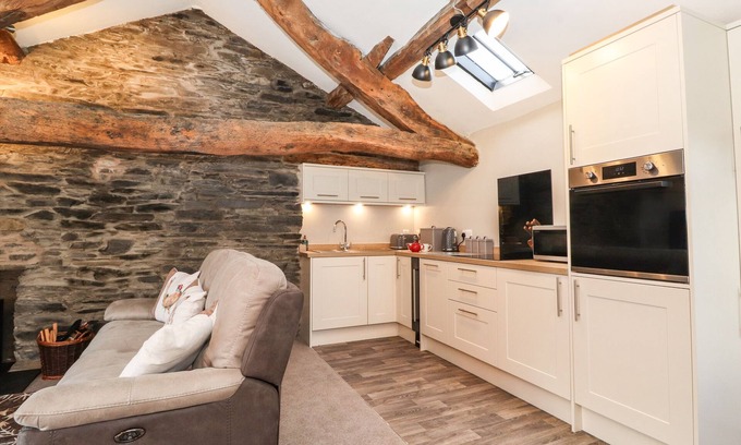 Hawkshead Cottage | Spinners Loft