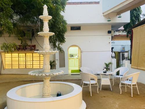 Varanasi House | Spiritual Homes & VILLA