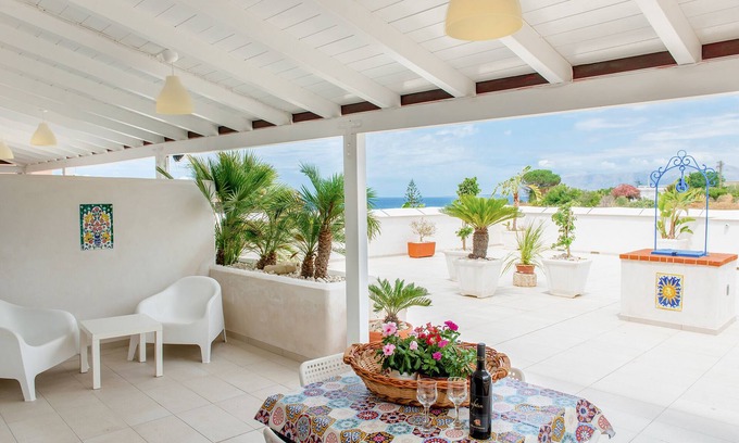 Alcamo Marina Apartment | Splendid apartment in villa 150 meters from the beach wifi rental car
