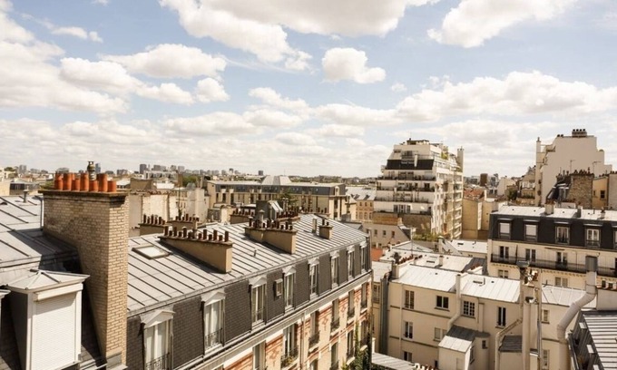 Plaisance Apartment | Splendid apartment with Eiffel Tower view/best for Olympic Games in Paris