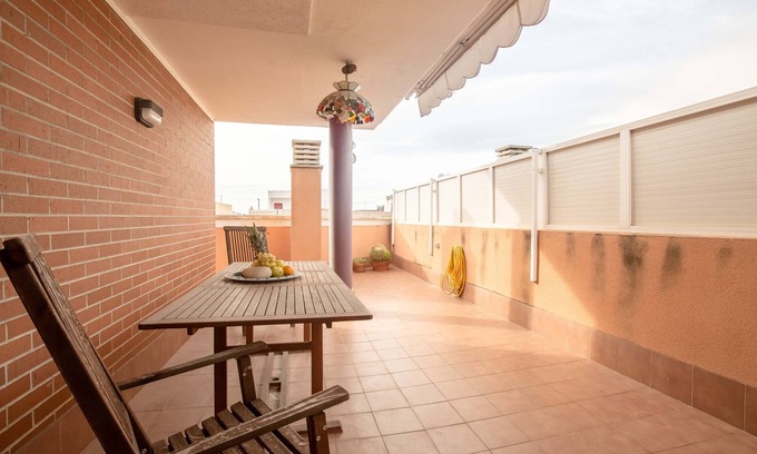 Torredembarra Apartment | Splendid attic - Tourist accommodation MarCalma