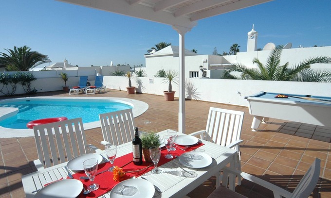 Matagorda Villa | Splendid Puerto del Carmen Villa | Casa Joanna Matagorda | 3 Bedrooms | Pool.