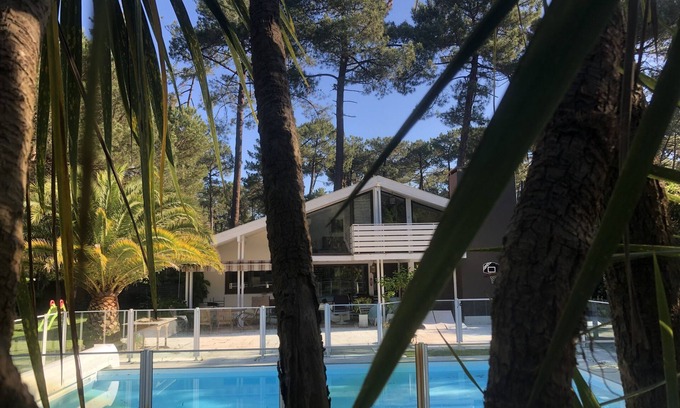 Soorts-Hossegor Villa | Splendid Villa "La Californienne" in Hossegor, heated swimming pool