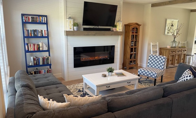 Park City House | Spring is here! New townhome just 10 minutes from Park City.