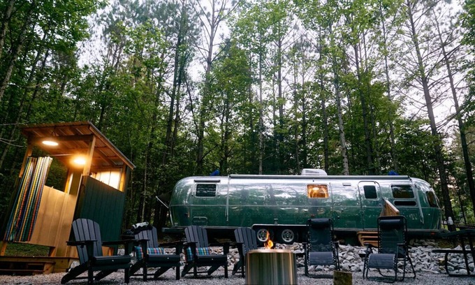 Sparta House | Spring Sale! Family Airstream with Lake Acess