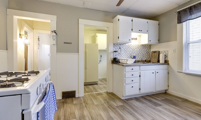 Springfield Apartment | Springfield Vacation Rental Near MCM Springfield!