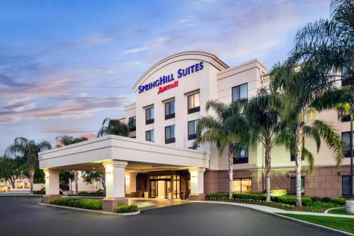 Bakersfield Hotel | SpringHill Suites Bakersfield