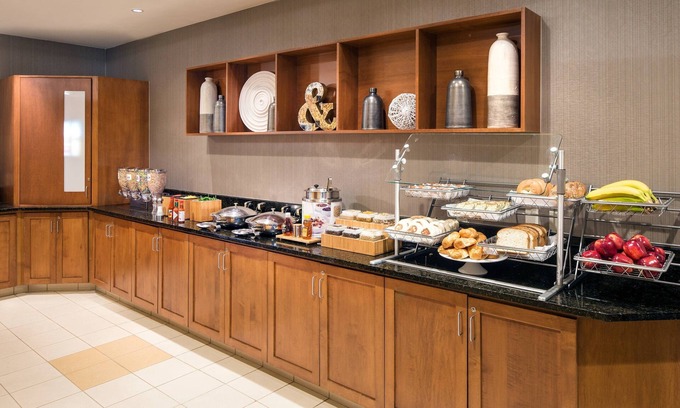 Bakersfield Hotel | SpringHill Suites by Marriott Bakersfield